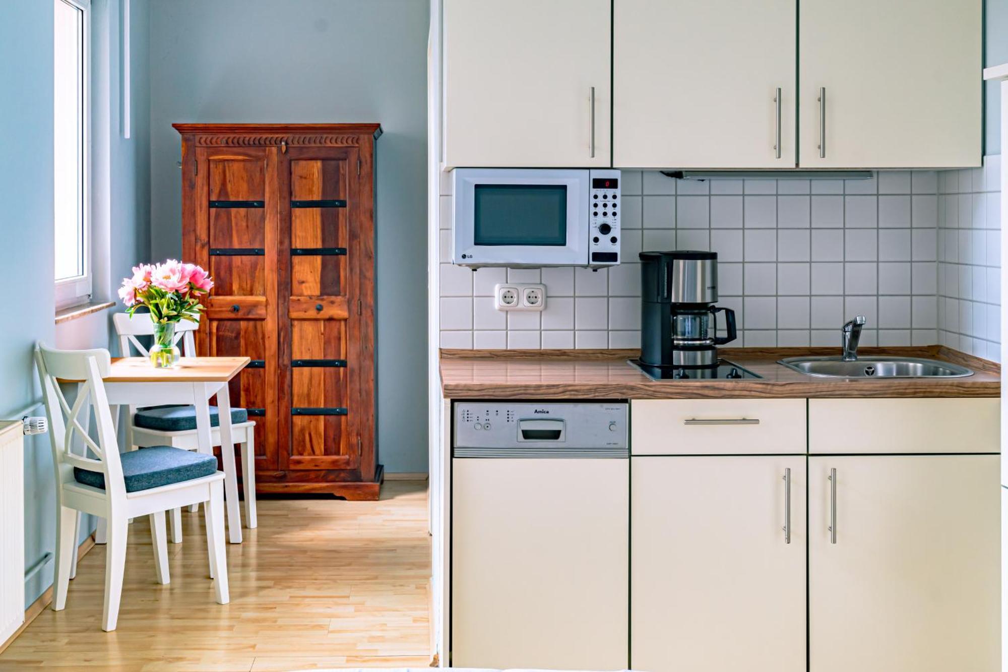 Apartmenthaus Captain Hook * Rostock